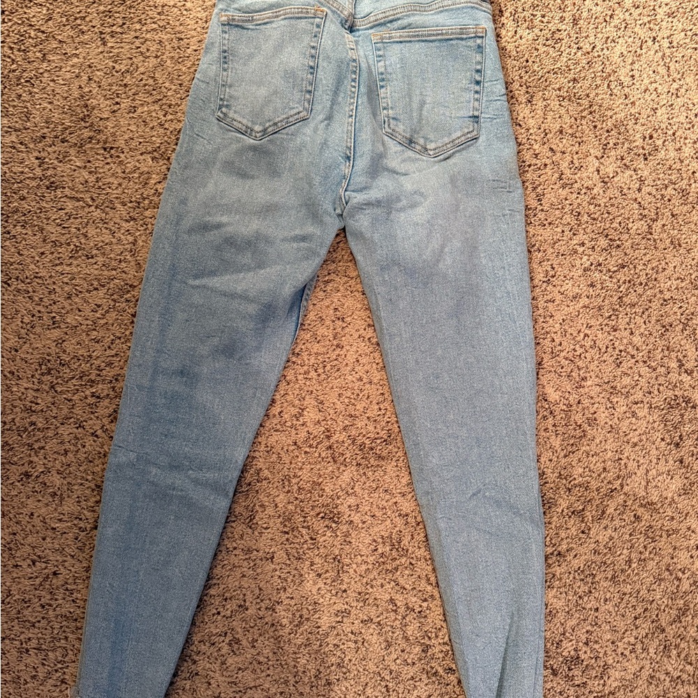 JEANS - 5 pounds of jeans.  All size 4-6, mostly 4 - Picture 10 of 14